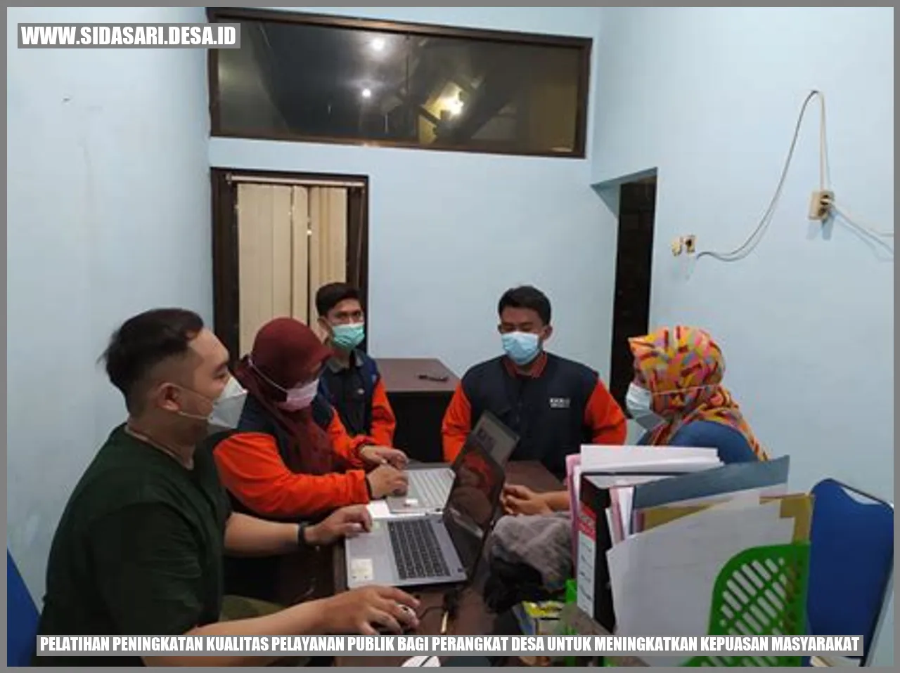 Gambar Pelatihan Peningkatan Kualitas Pelayanan Publik bagi Perangkat Desa