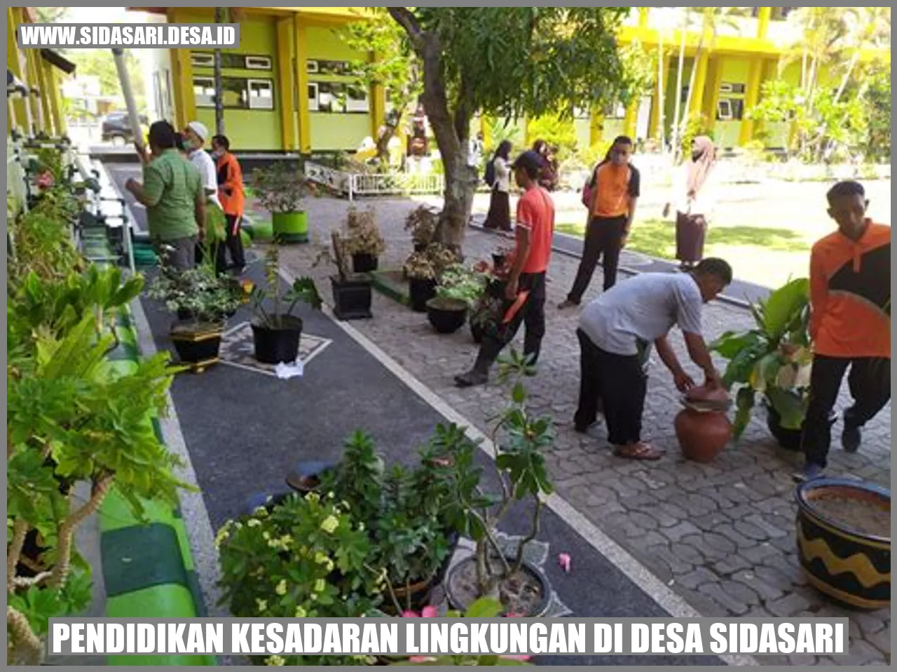 Pendidikan Kesadaran Lingkungan di Desa sidasari