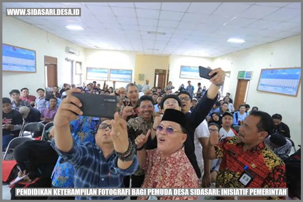 Pendidikan Keterampilan Fotografi bagi Pemuda Desa Sidasari: Inisiatif Pemerintah