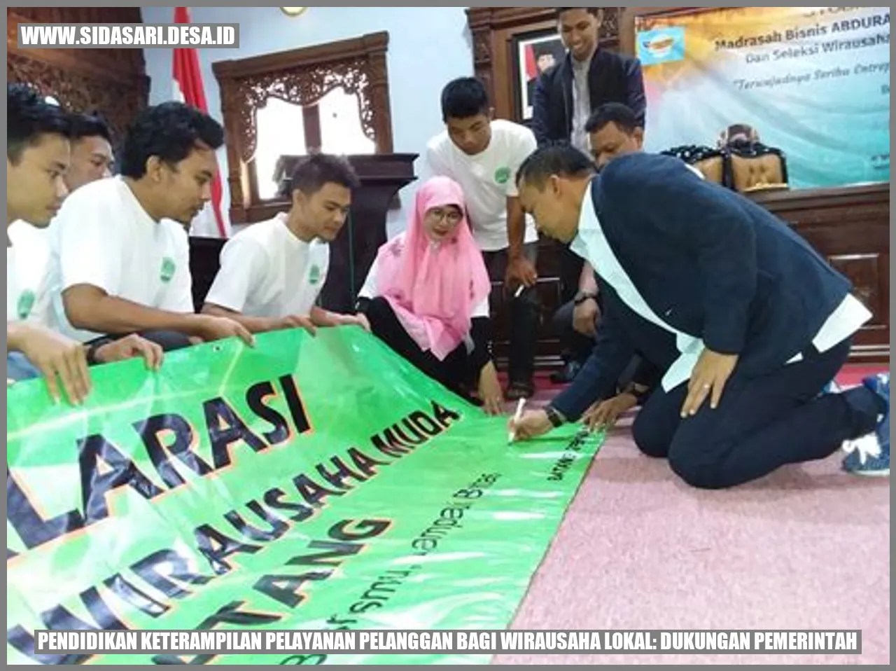 Pendidikan Keterampilan Pelayanan Pelanggan bagi Wirausaha Lokal: Dukungan Pemerintah